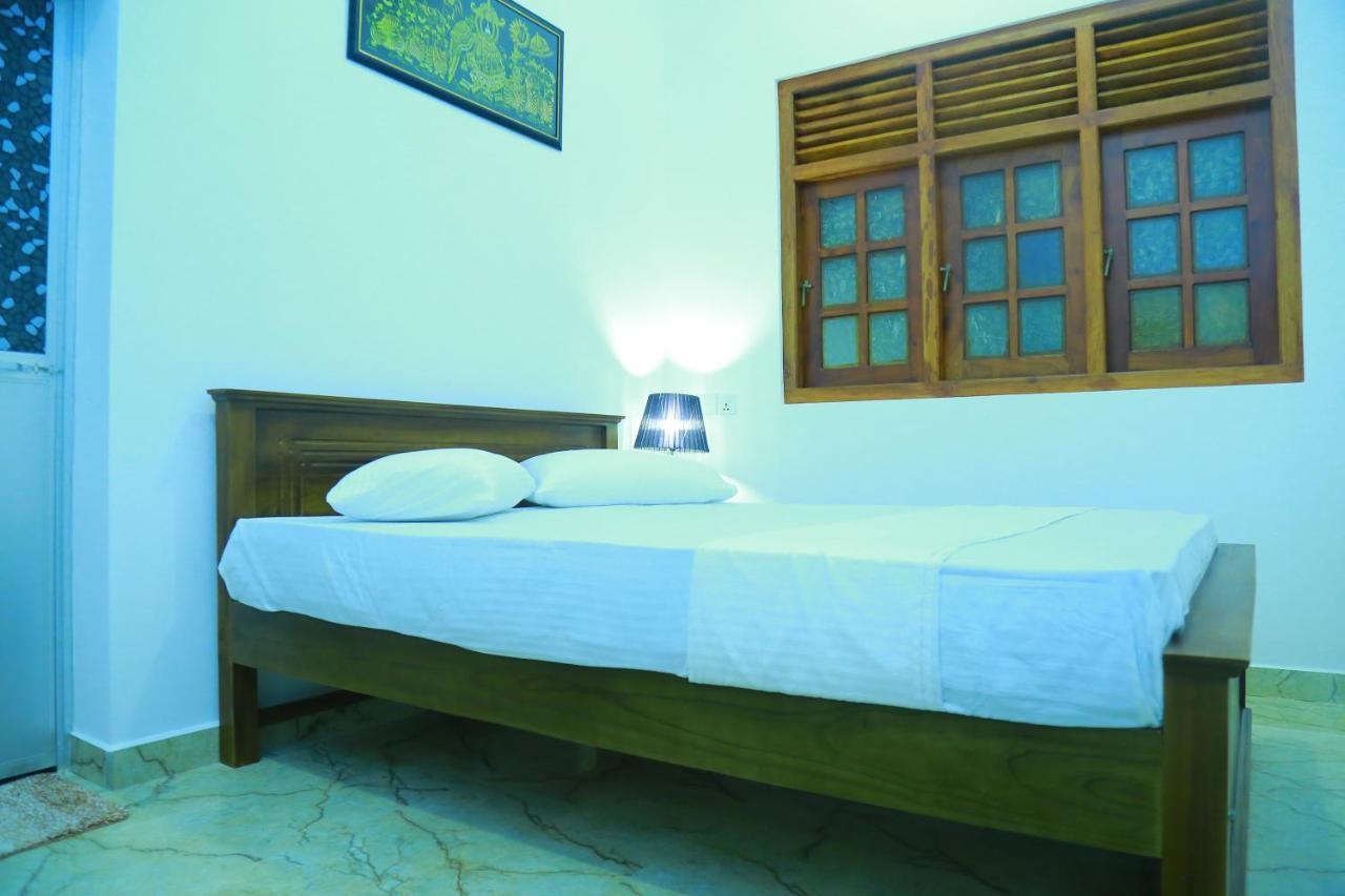 Ashford Beach Matara Bagian luar foto