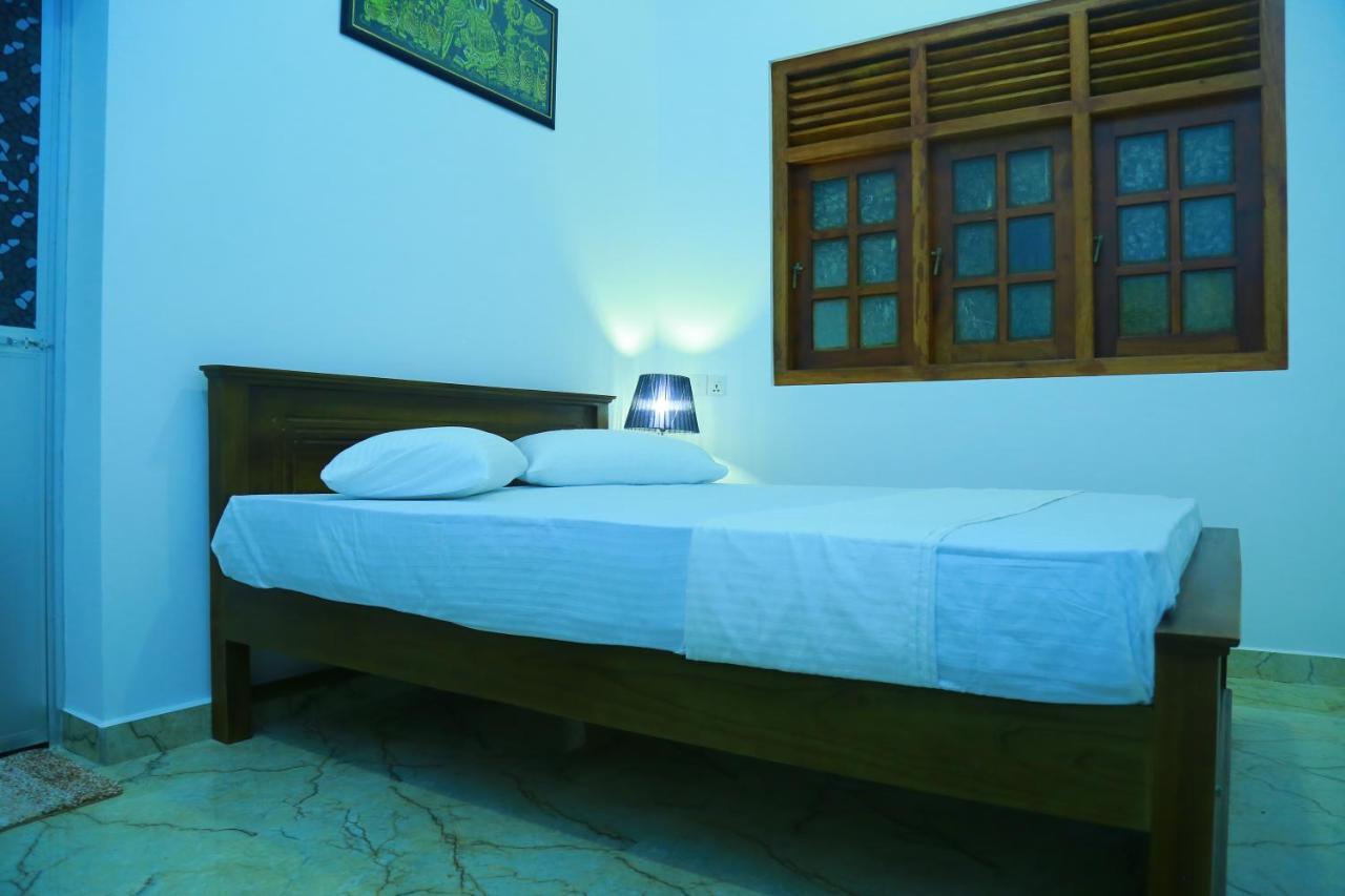 Ashford Beach Matara Bagian luar foto